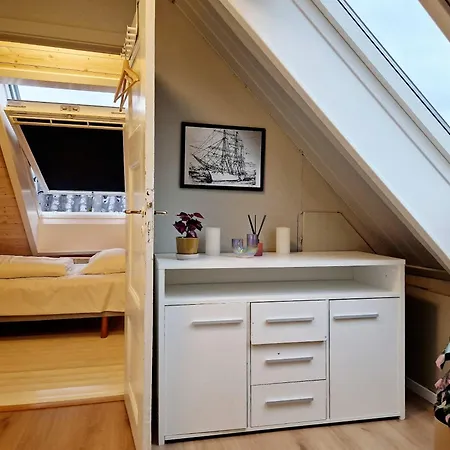 Historic Charm In The Heart Of 卑爾根