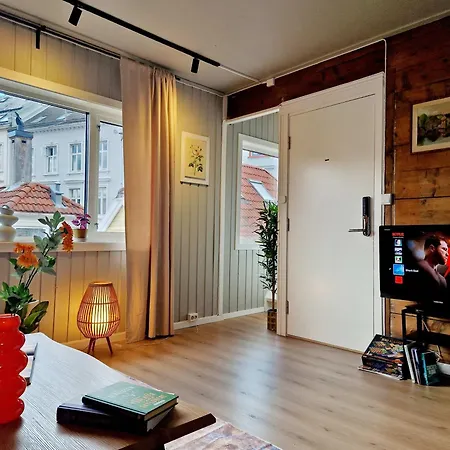 펜션 Historic Charm In The Heart Of 베르겐